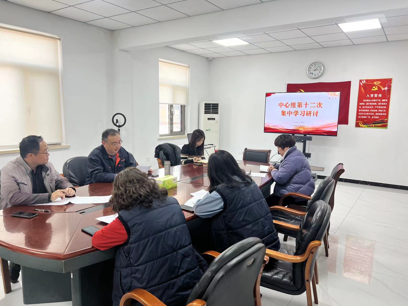 21995c0a57b9d975d8edc8bad0a6e4a.jpg 21995c0a57b9d975d8edc8bad0a6e4a.jpg